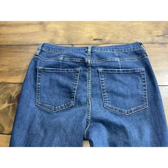 We The Free Distressed Raw Hem Skinny Jeans Size 31 - Picture 8 of 11